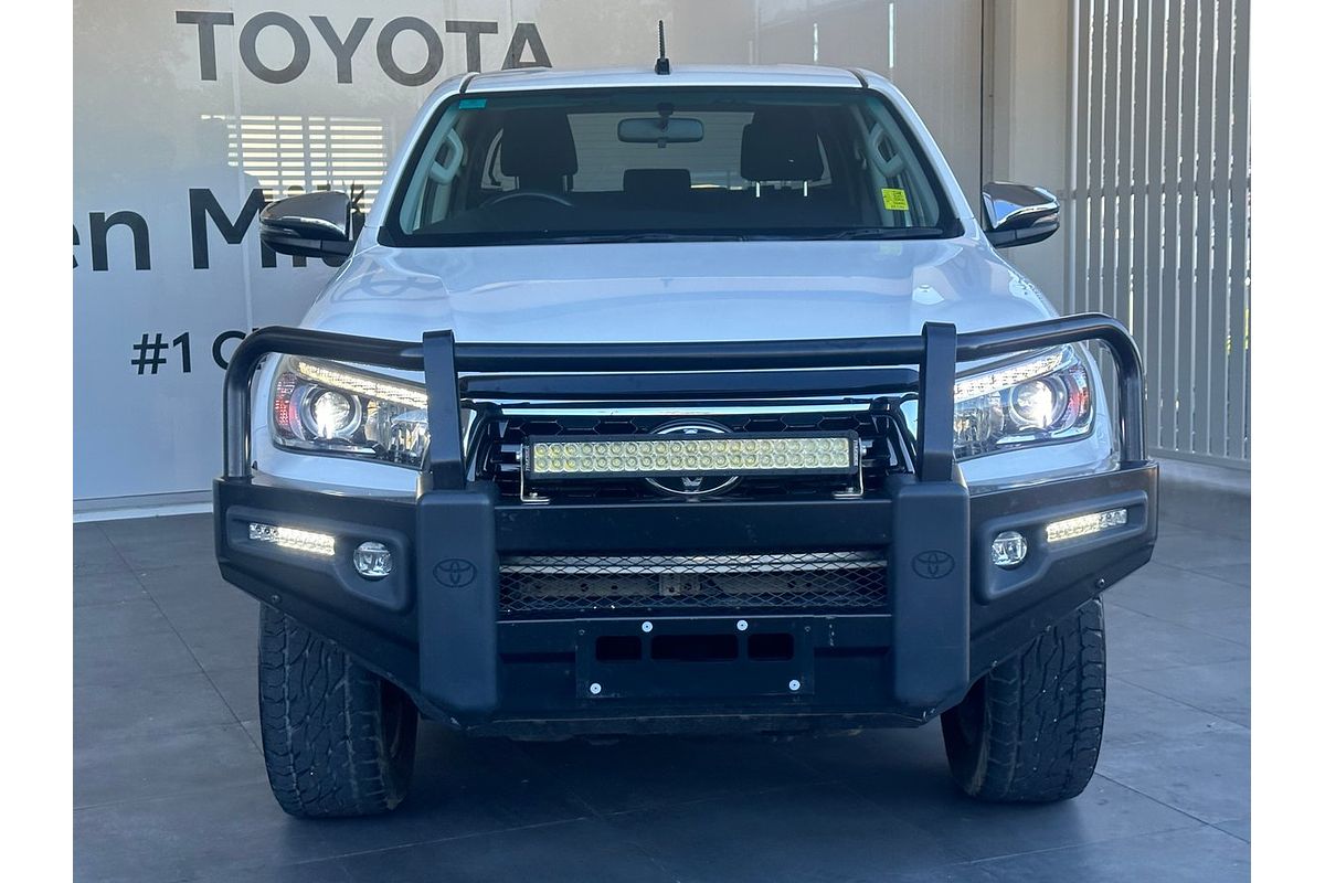 2019 Toyota Hilux SR5 GUN126R