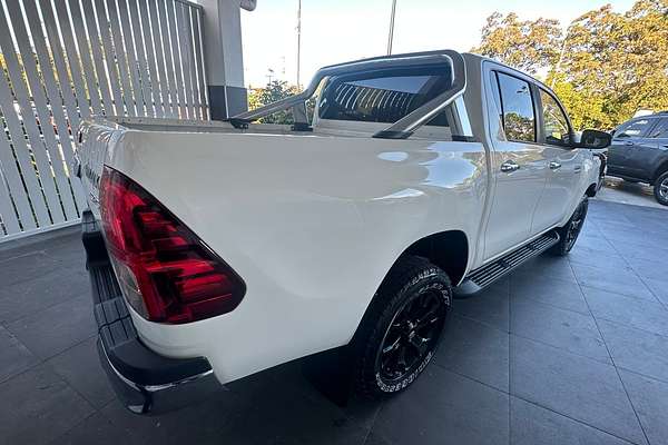 2019 Toyota Hilux SR5 GUN126R