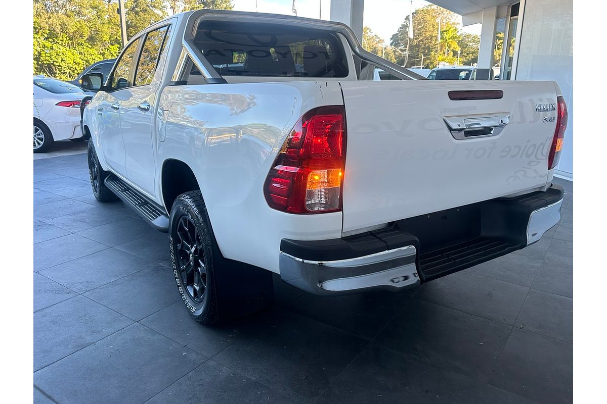 2019 Toyota Hilux SR5 GUN126R