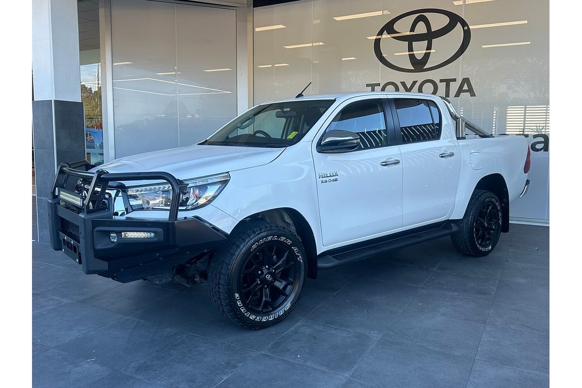2019 Toyota Hilux SR5 GUN126R