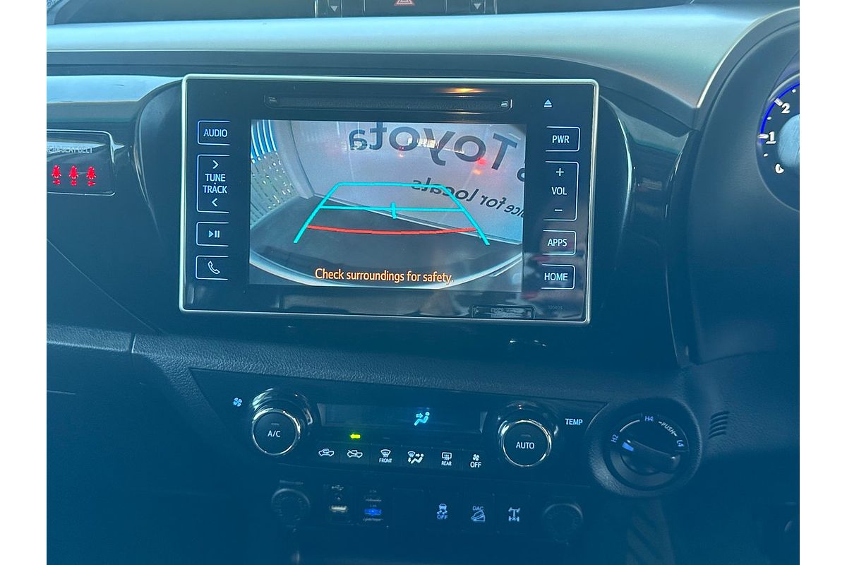 2019 Toyota Hilux SR5 GUN126R