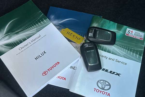 2019 Toyota Hilux SR5 GUN126R