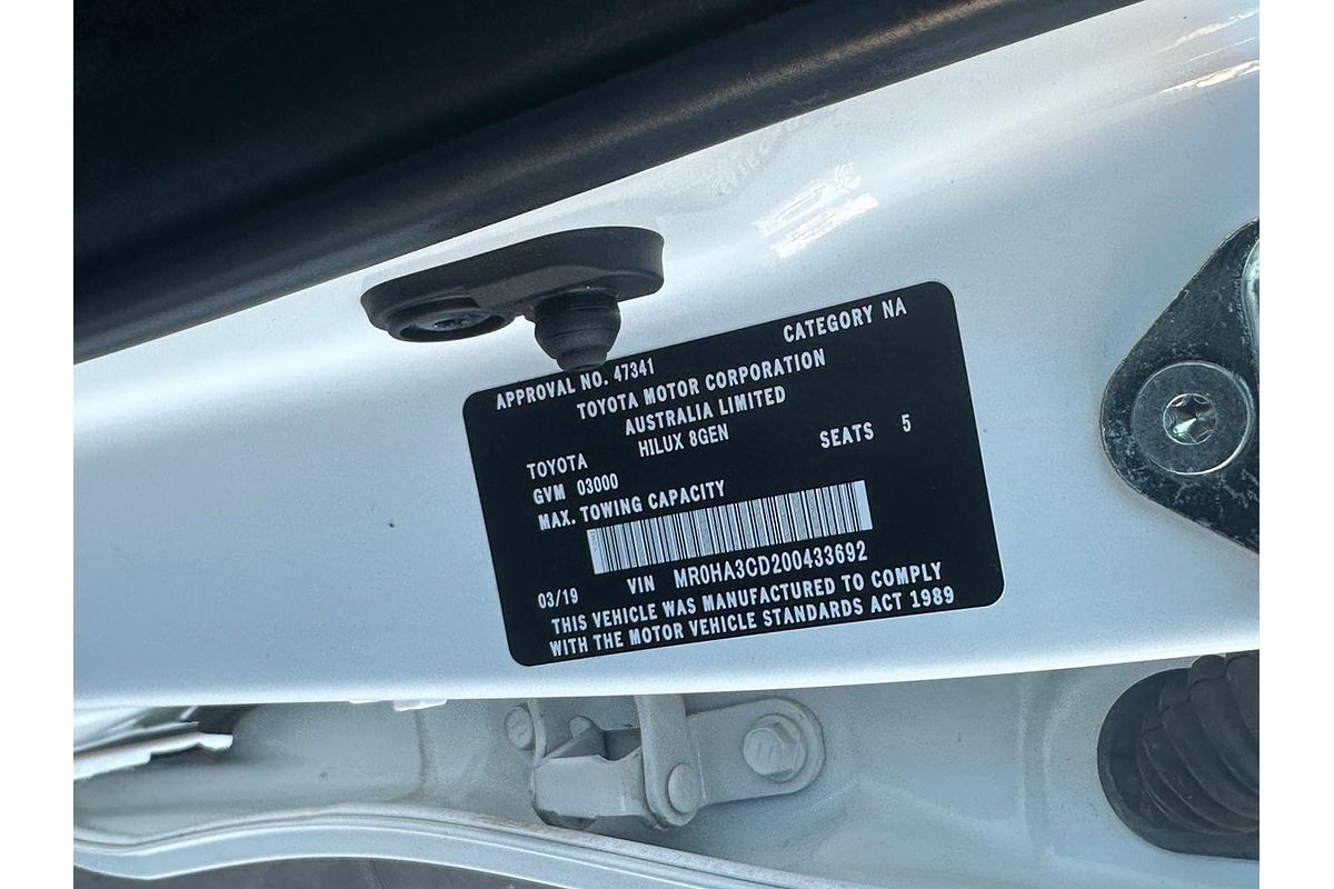 2019 Toyota Hilux SR5 GUN126R