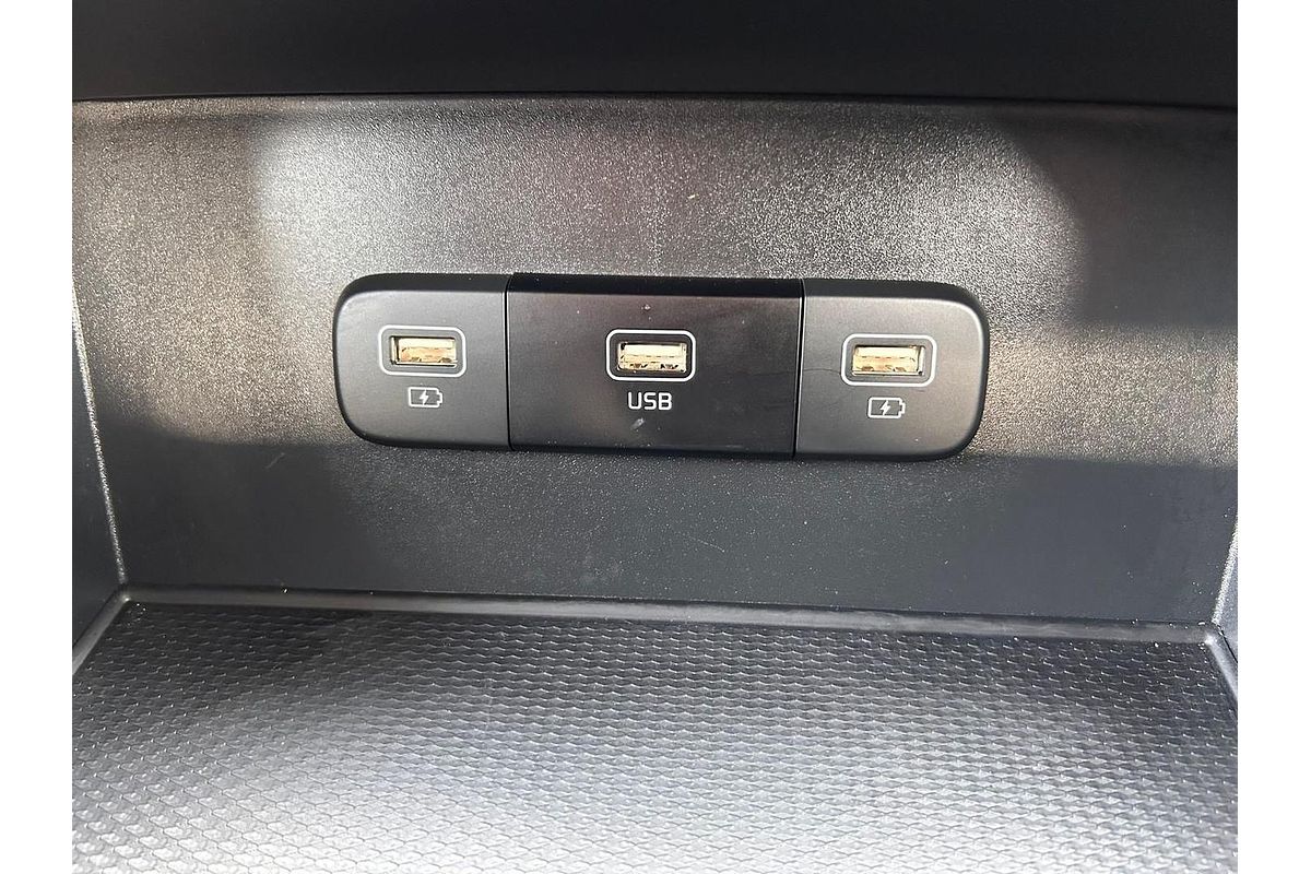 2022 Kia Carnival S KA4