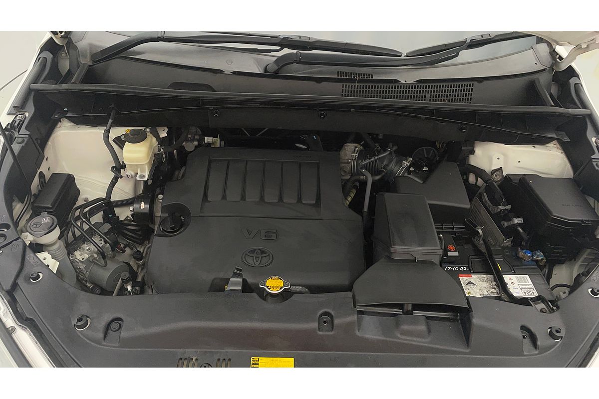 2014 Toyota Kluger Grande GSU55R