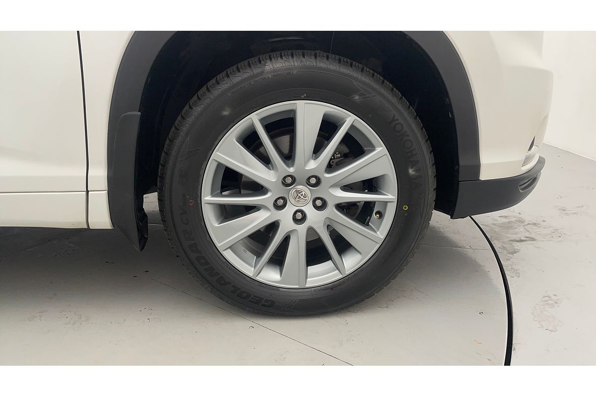 2014 Toyota Kluger Grande GSU55R
