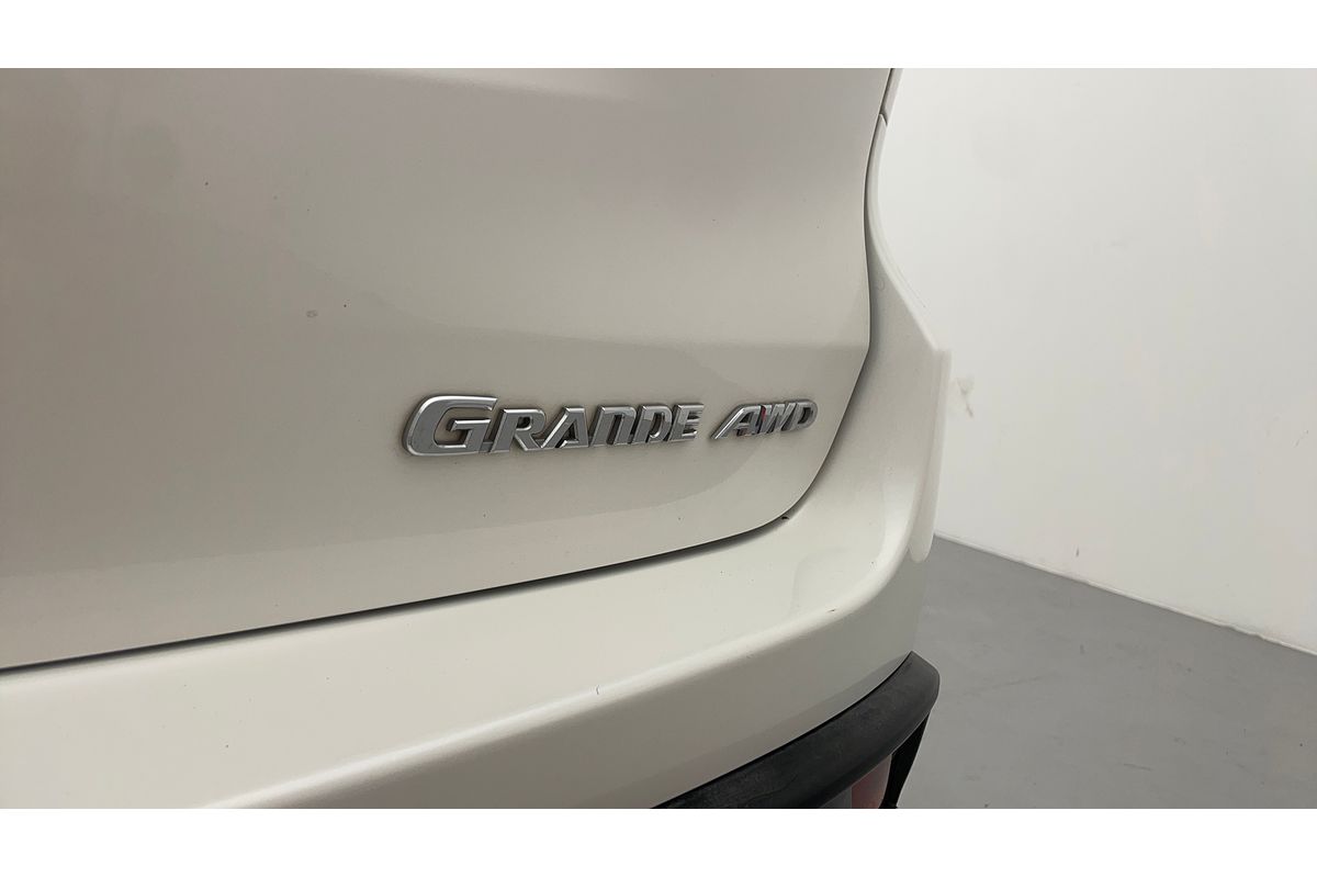 2014 Toyota Kluger Grande GSU55R