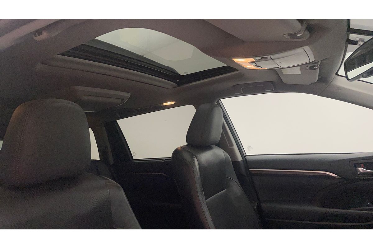 2014 Toyota Kluger Grande GSU55R