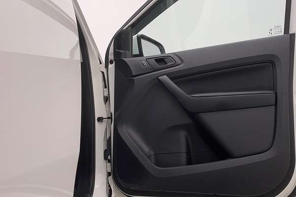 2020 Ford Everest Ambiente UA II 3.2L