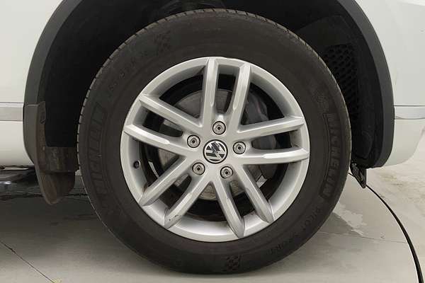 2015 Volkswagen TOUAREG 150 TDI ELEMENT 7P MY16
