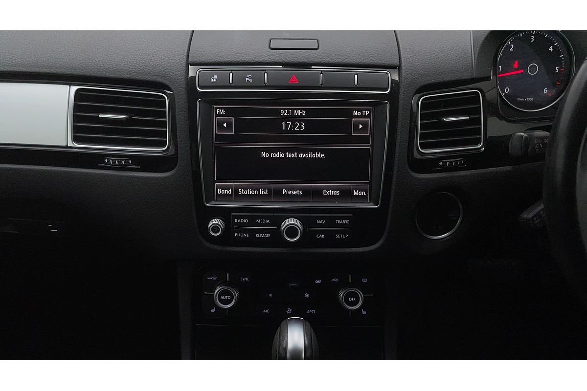 2015 Volkswagen TOUAREG 150 TDI ELEMENT 7P MY16