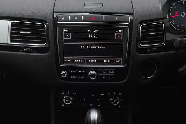 2015 Volkswagen TOUAREG 150 TDI ELEMENT 7P MY16