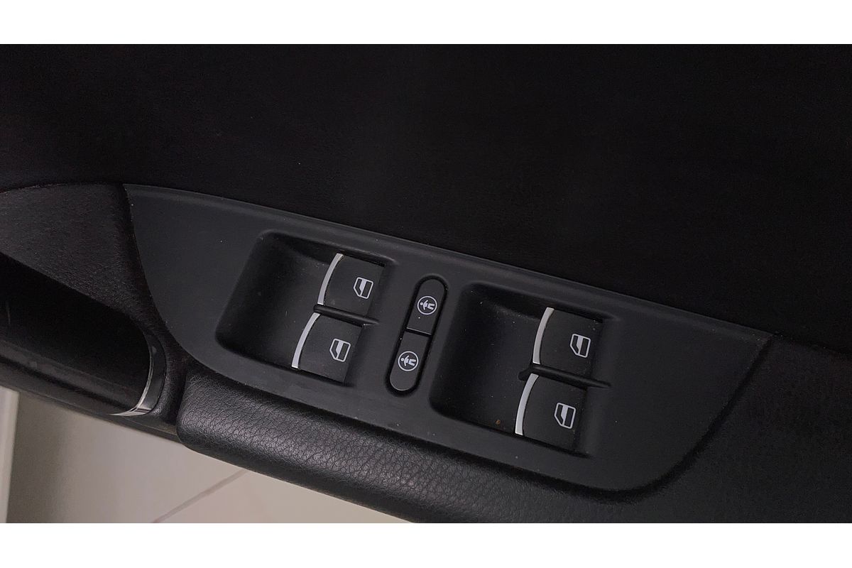 2015 Volkswagen TOUAREG 150 TDI ELEMENT 7P MY16