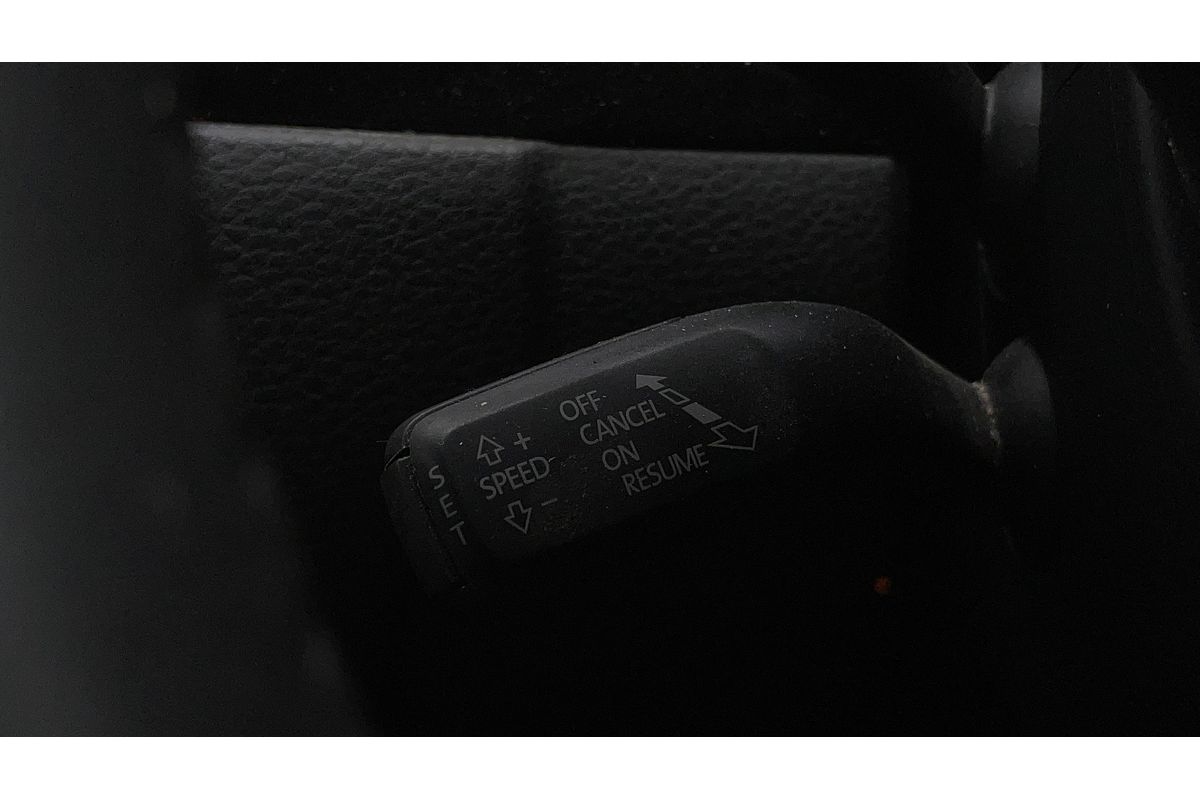 2015 Volkswagen TOUAREG 150 TDI ELEMENT 7P MY16