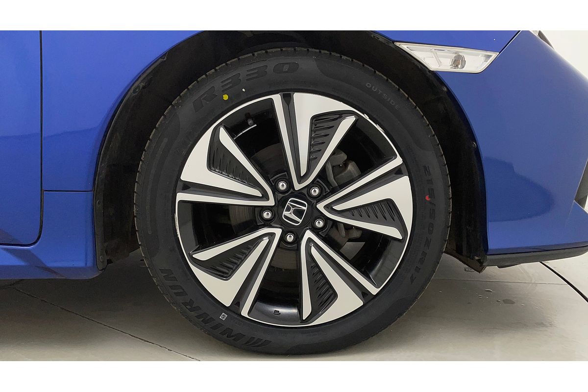 2017 Honda CIVIC VTi-LX MY17