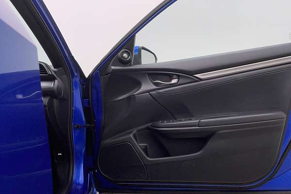 2017 Honda CIVIC VTi-LX MY17