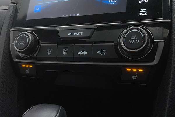 2017 Honda CIVIC VTi-LX MY17