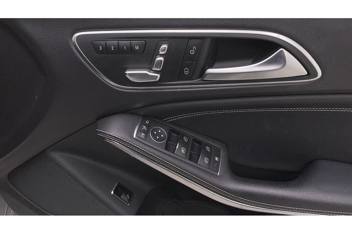 2018 Mercedes-Benz CLA-Class CLA200 X117