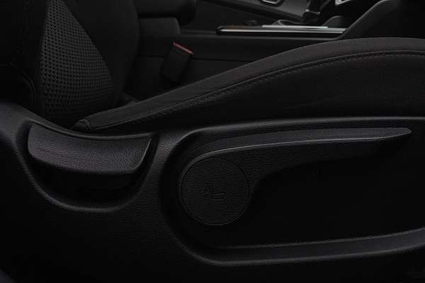 2022 Kia Sportage S NQ5