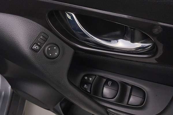 2021 Nissan X-TRAIL ST T32