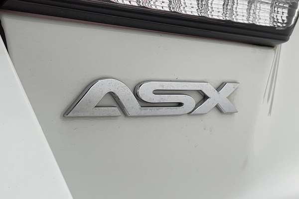 2020 Mitsubishi ASX ES XD
