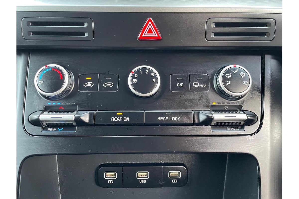2022 Kia Carnival S KA4