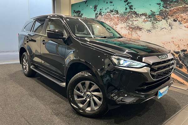 2024 Isuzu MU-X LS-U