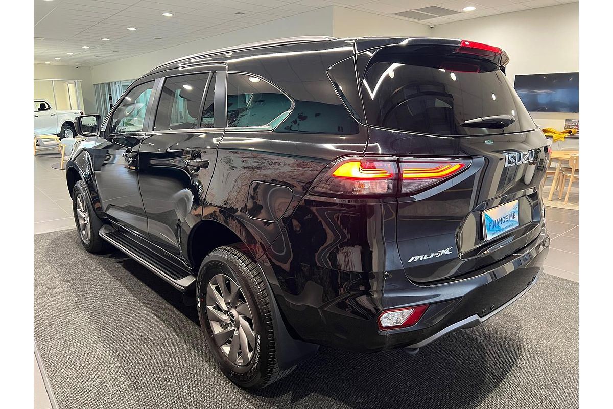 2024 Isuzu MU-X LS-U