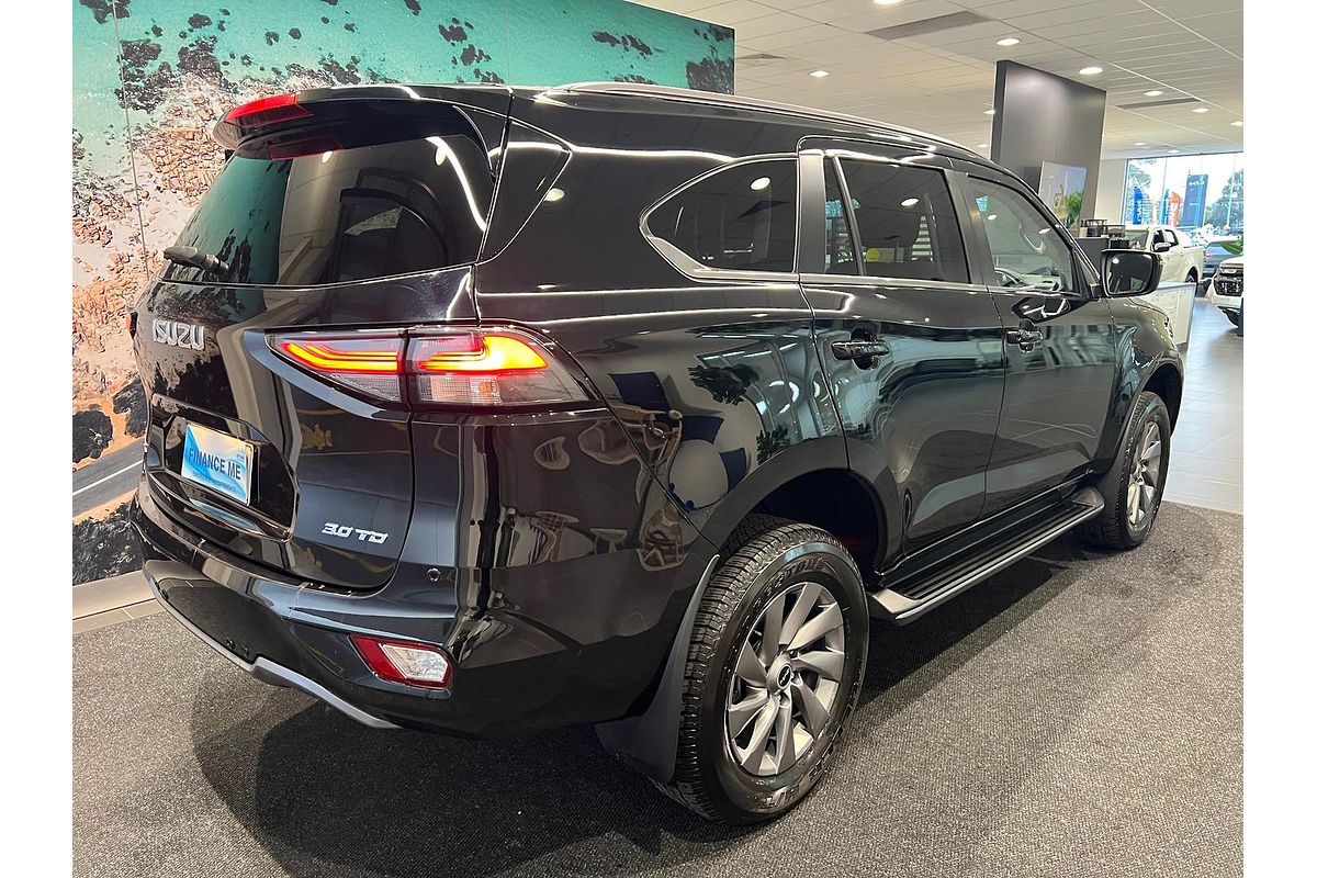 2024 Isuzu MU-X LS-U