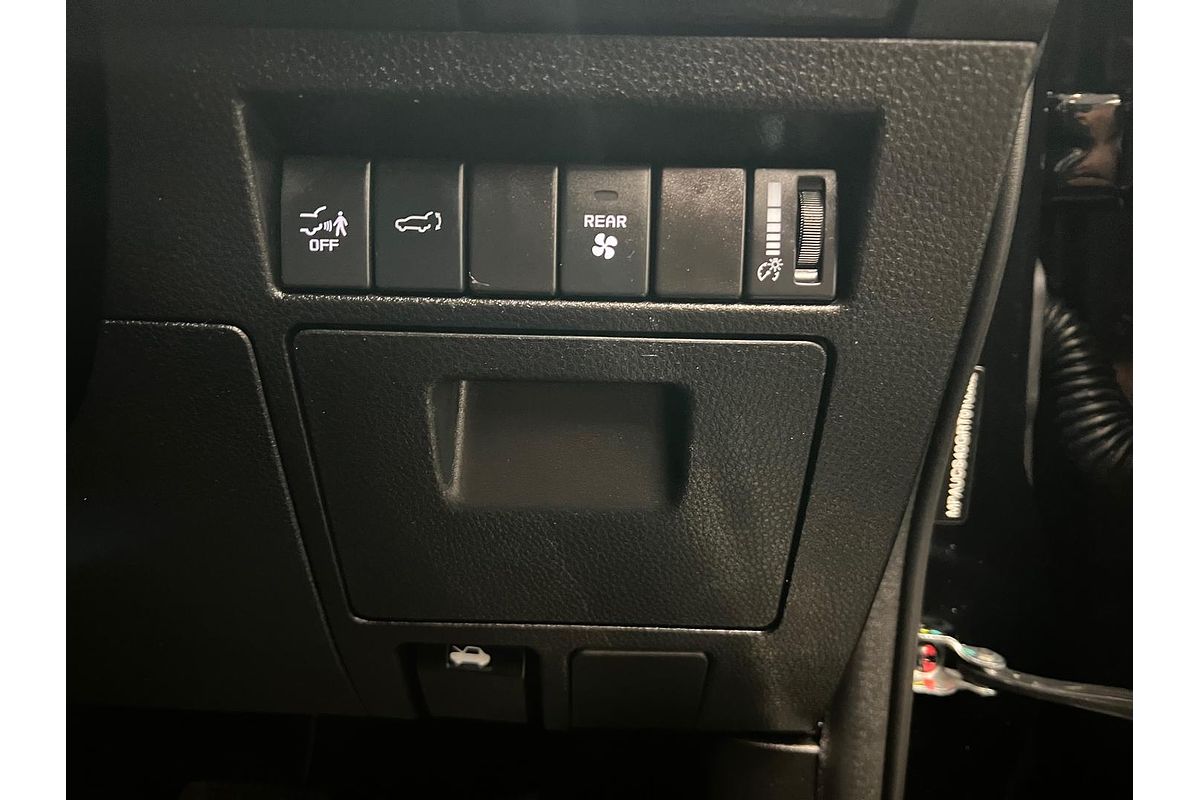 2024 Isuzu MU-X LS-U