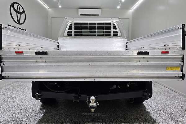 2022 Toyota Hilux Hilux 4x2 Workmate 2.7L Petrol Manual Single Cab C/C TGN121R Rear Wheel Drive