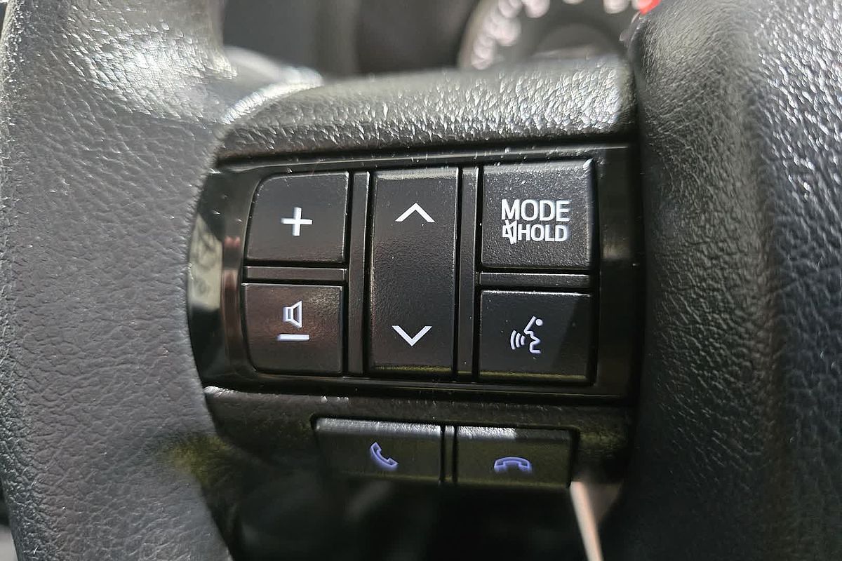 2021 Toyota Hilux Hilux 4x2 Workmate 2.7L Petrol Manual Single Cab C/C TGN121R Rear Wheel Drive