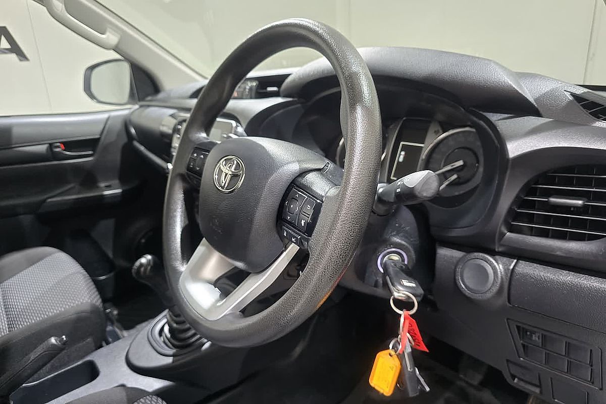 2022 Toyota Hilux Hilux 4x2 Workmate 2.7L Petrol Manual Single Cab C/C TGN121R Rear Wheel Drive