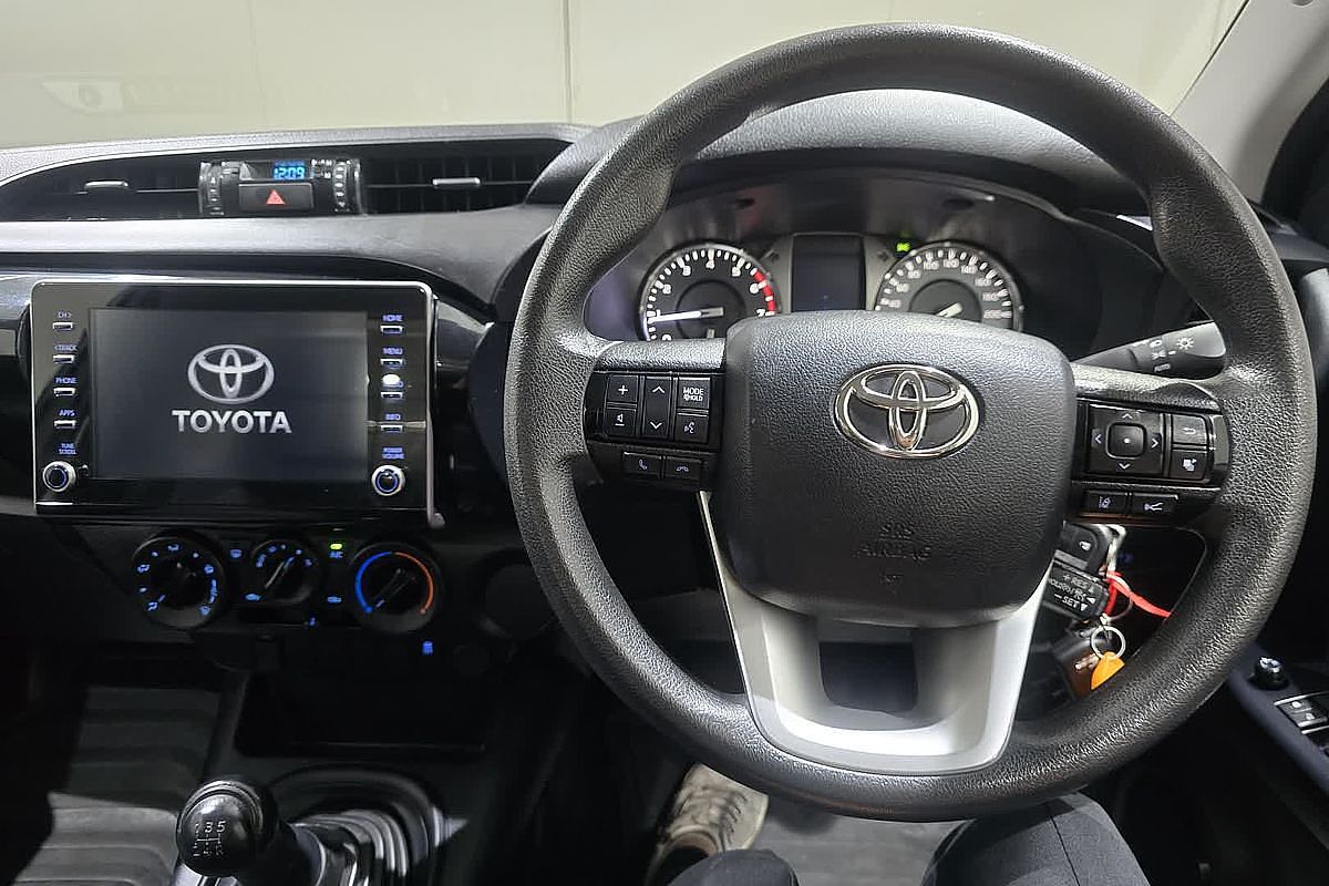 2022 Toyota Hilux Hilux 4x2 Workmate 2.7L Petrol Manual Single Cab C/C TGN121R Rear Wheel Drive