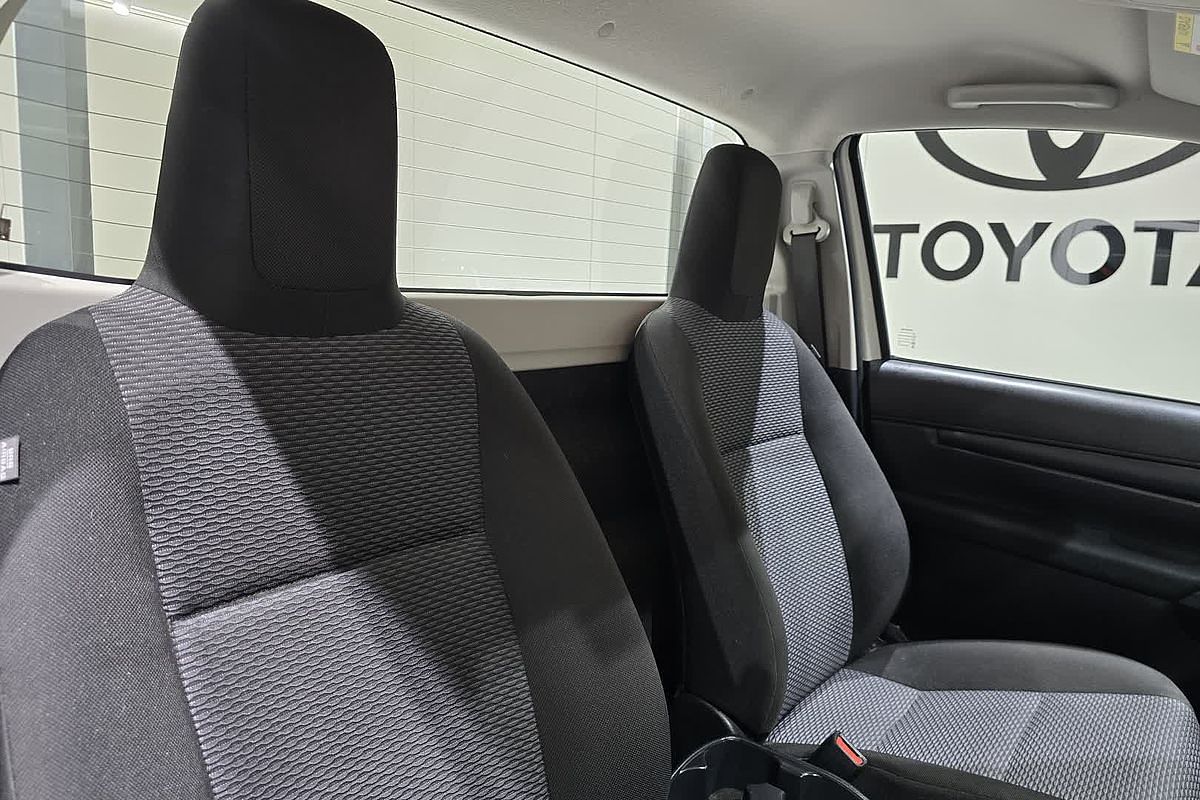 2021 Toyota Hilux Hilux 4x2 Workmate 2.7L Petrol Manual Single Cab C/C TGN121R Rear Wheel Drive