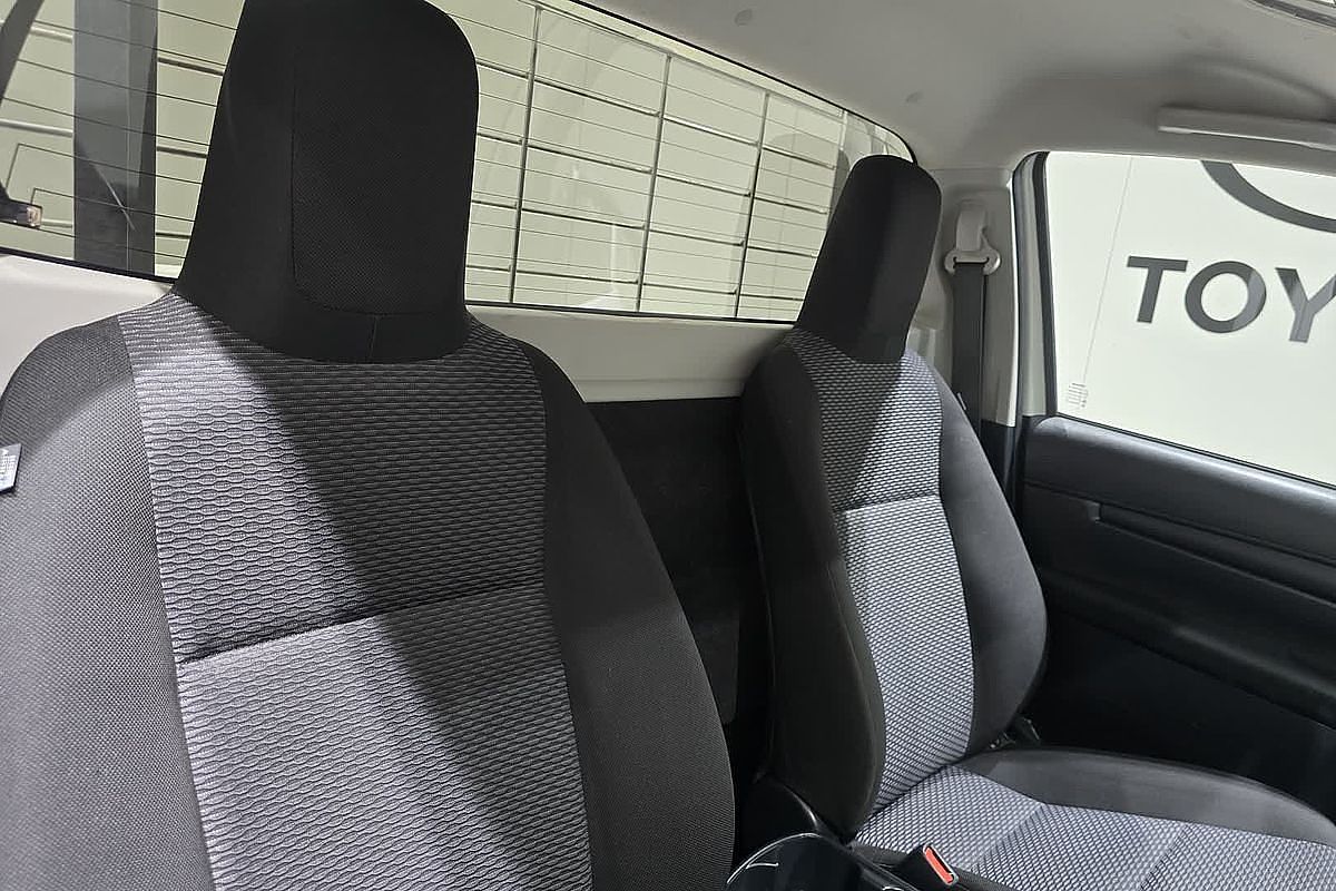 2022 Toyota Hilux Hilux 4x2 Workmate 2.7L Petrol Manual Single Cab C/C TGN121R Rear Wheel Drive