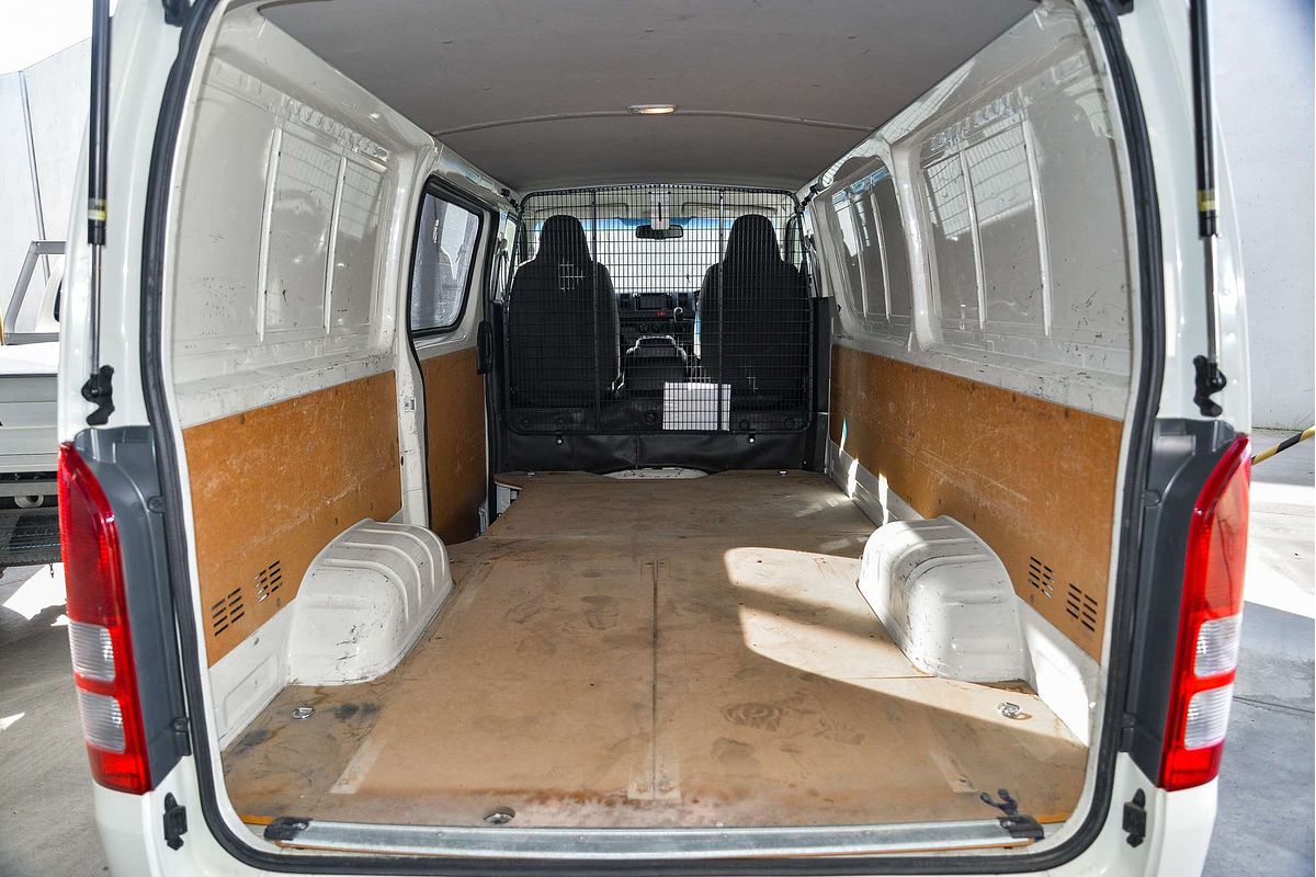 2017 Toyota Hiace KDH201R LWB