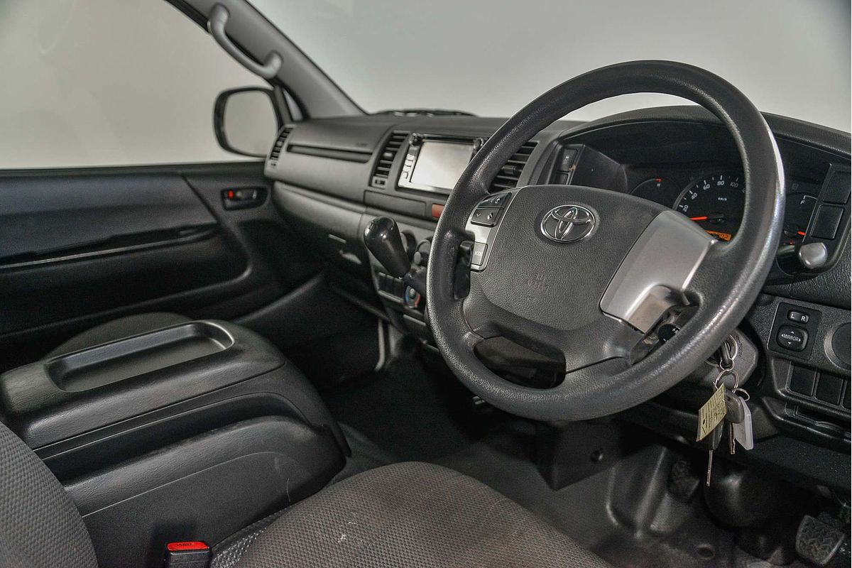2017 Toyota Hiace KDH201R LWB