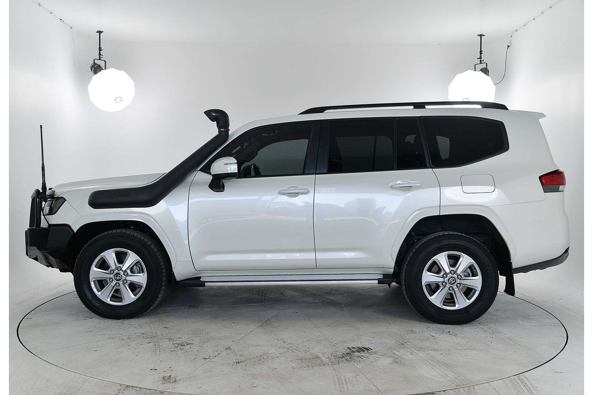 2022 Toyota Landcruiser GXL FJA300R