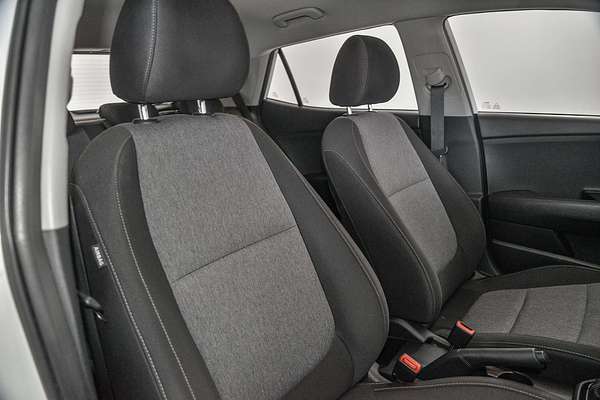 2023 Kia Stonic S YB