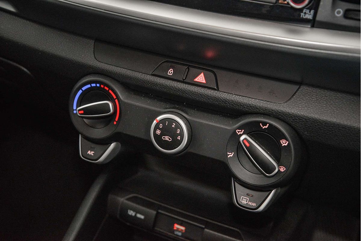 2023 Kia Stonic S YB
