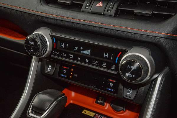 2024 Toyota RAV4 Edge AXAA54R
