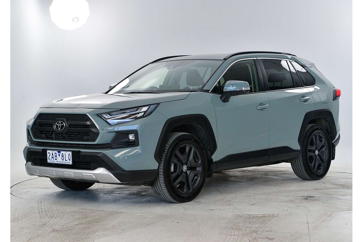 2024 Toyota RAV4 Edge AXAA54R
