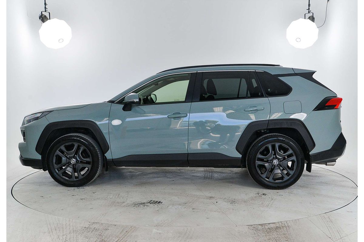 2024 Toyota RAV4 Edge AXAA54R