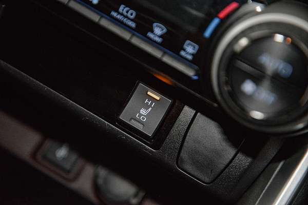 2020 Toyota RAV4 Cruiser AXAH54R