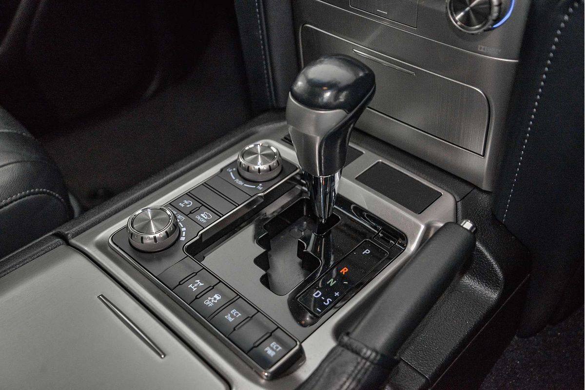 2017 Toyota Landcruiser VX VDJ200R