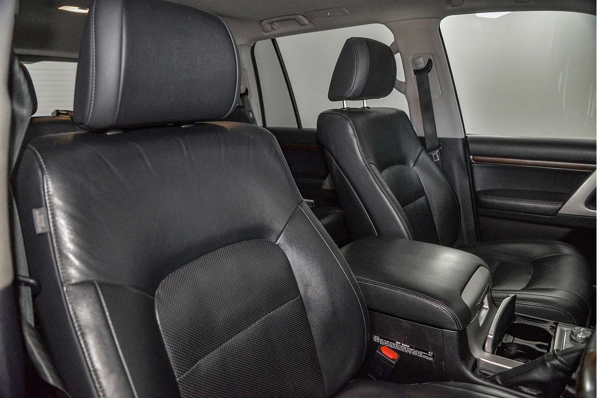 2017 Toyota Landcruiser VX VDJ200R