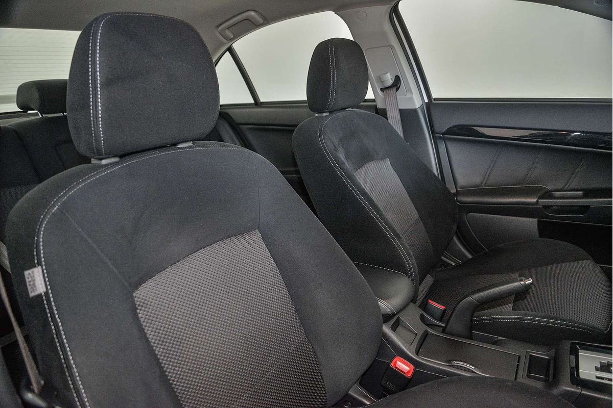 2017 Mitsubishi Lancer ES Sport CF