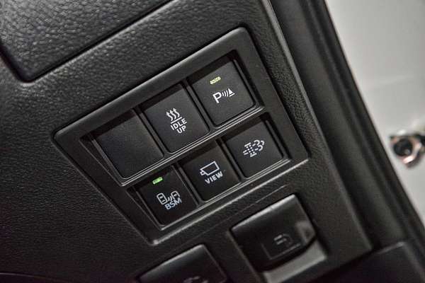 2024 Toyota Hilux SR5 48V GUN126R 4X4