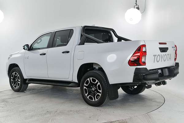 2024 Toyota Hilux SR5 48V GUN126R 4X4